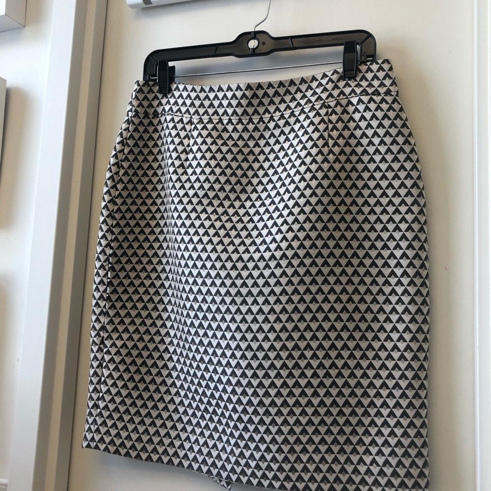 Beautiful skirt for office work